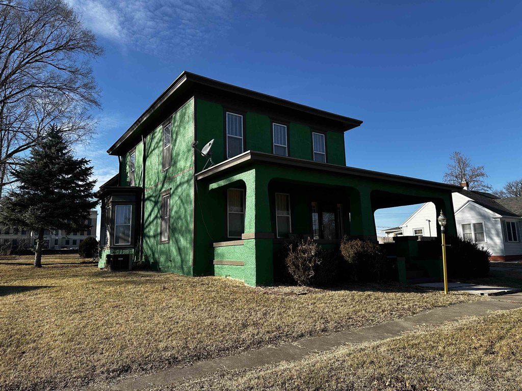 under 150,000 housing Falls City Nebraska