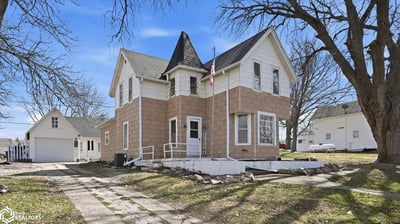 affordable house under 150K in Charter Oak Iowa