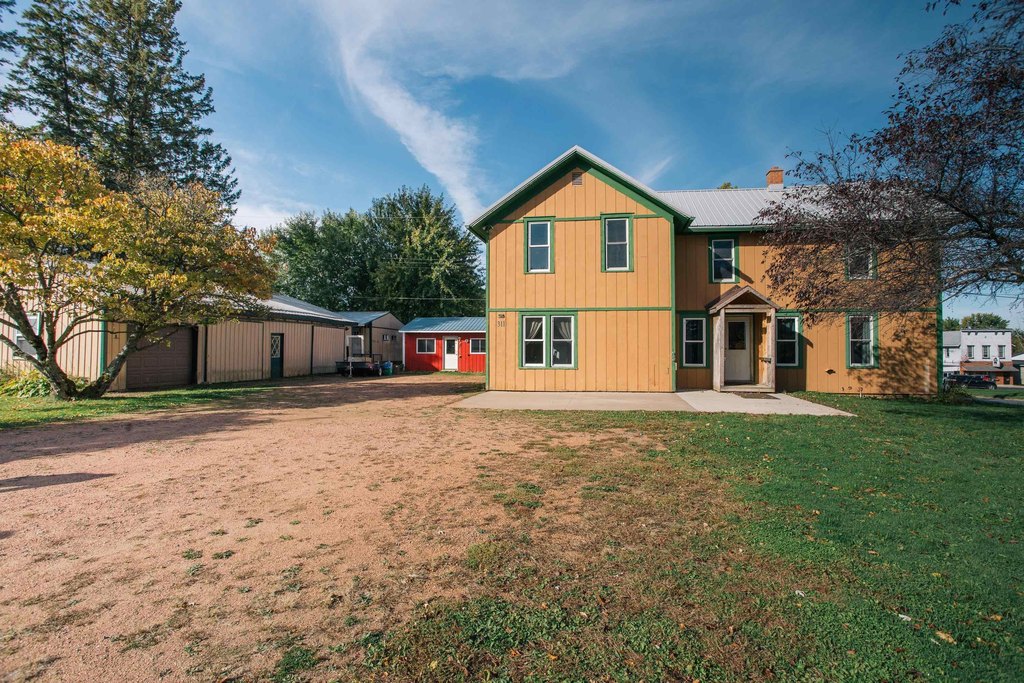 cheap housing under $150,000 Granton Wisconsin