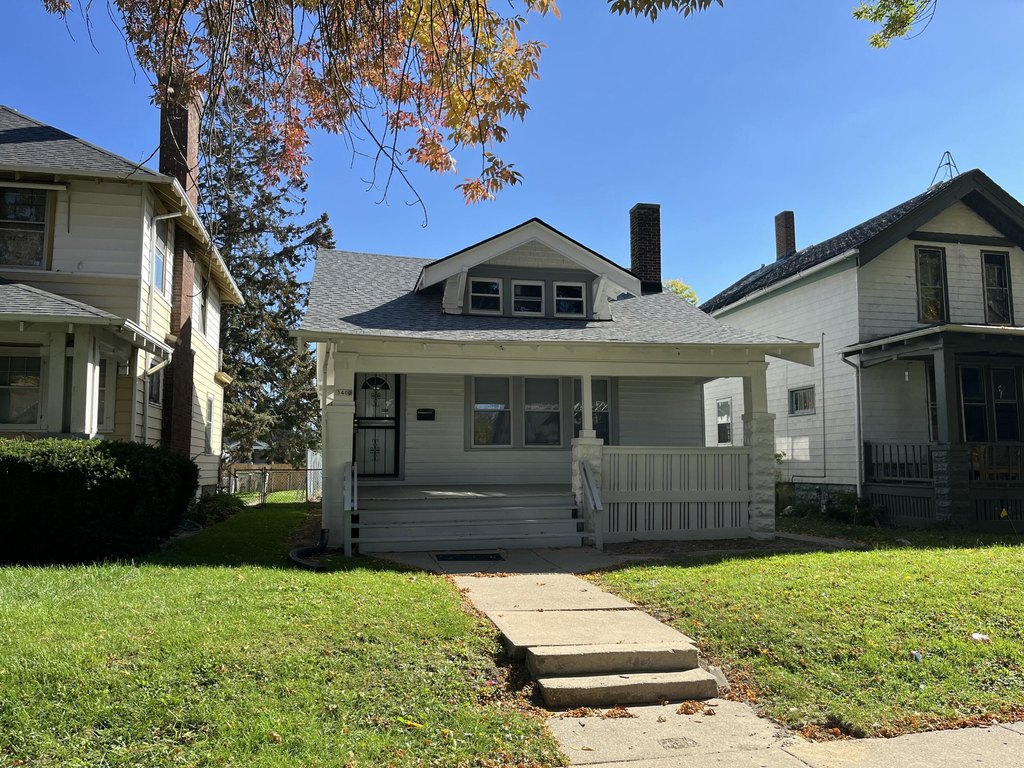 housing in Milwaukee Wisconsin under 150000