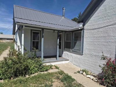 Wheatland Wyoming housing under 150000