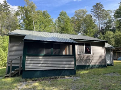 cheap housing under 150K Jackman Maine