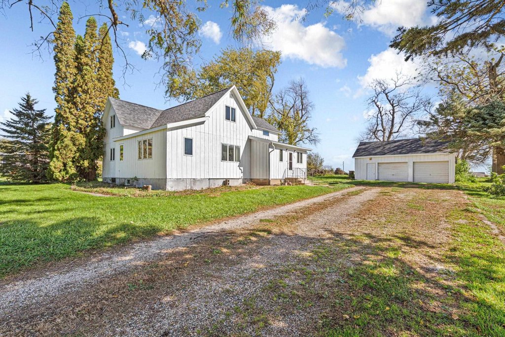 under $150,000 property in Ruthven Iowa