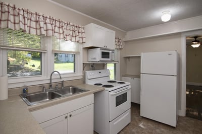 housing in Lewisburg West Virginia under 150,000