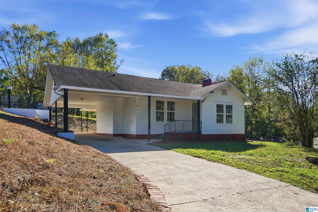 budget Bessemer Alabama home under 150,000