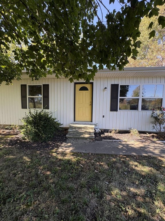 under 150K cheap property Morganfield Kentucky