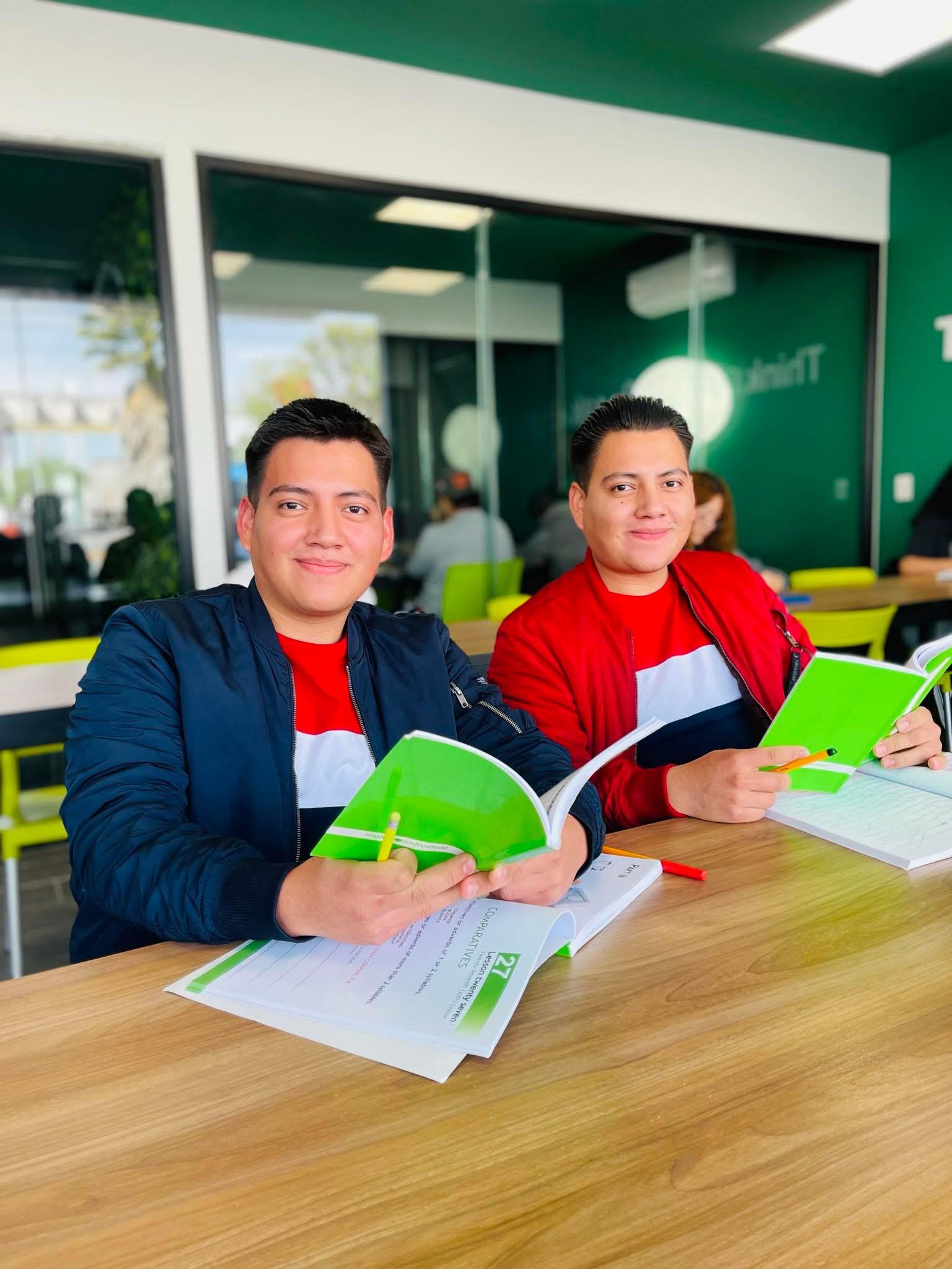 Estudiantes de Inglés Individual