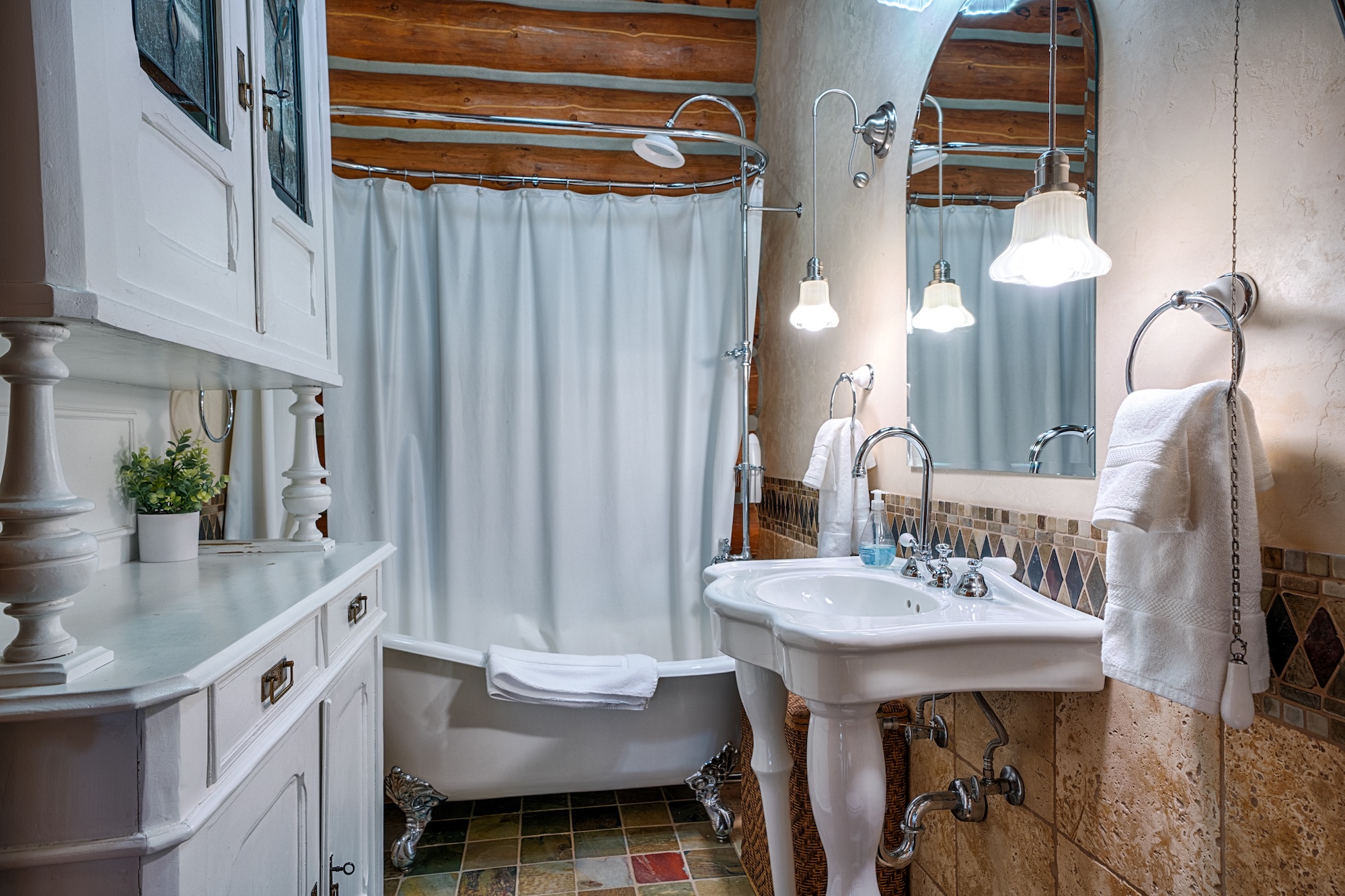 Guest Bathroom