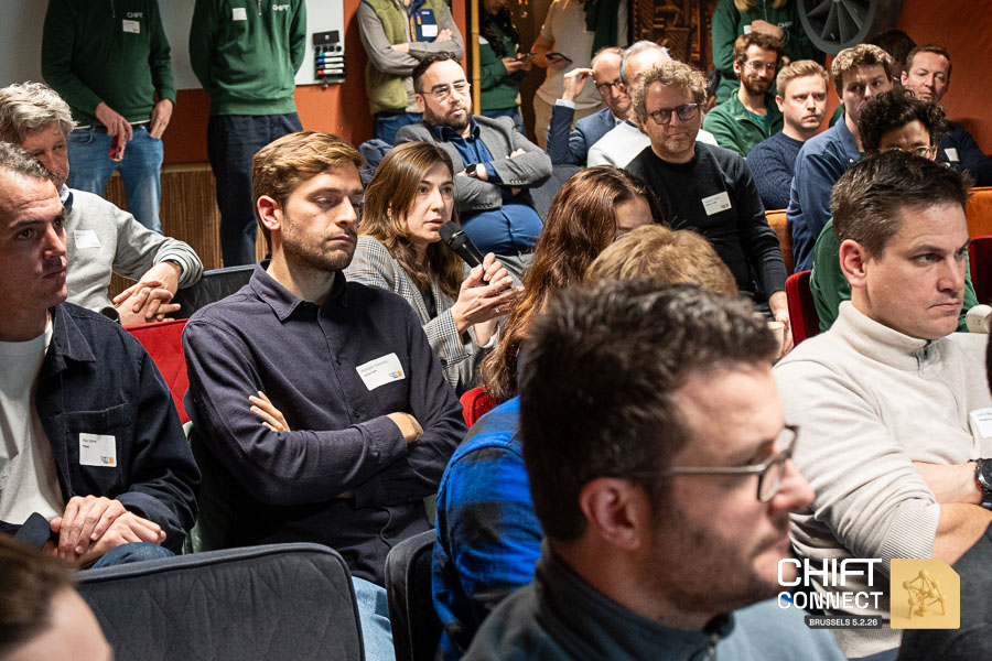 Speaker on stage at Chift Connect Brussels