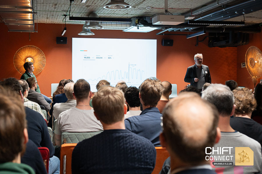 Speaker on stage at Chift Connect Brussels