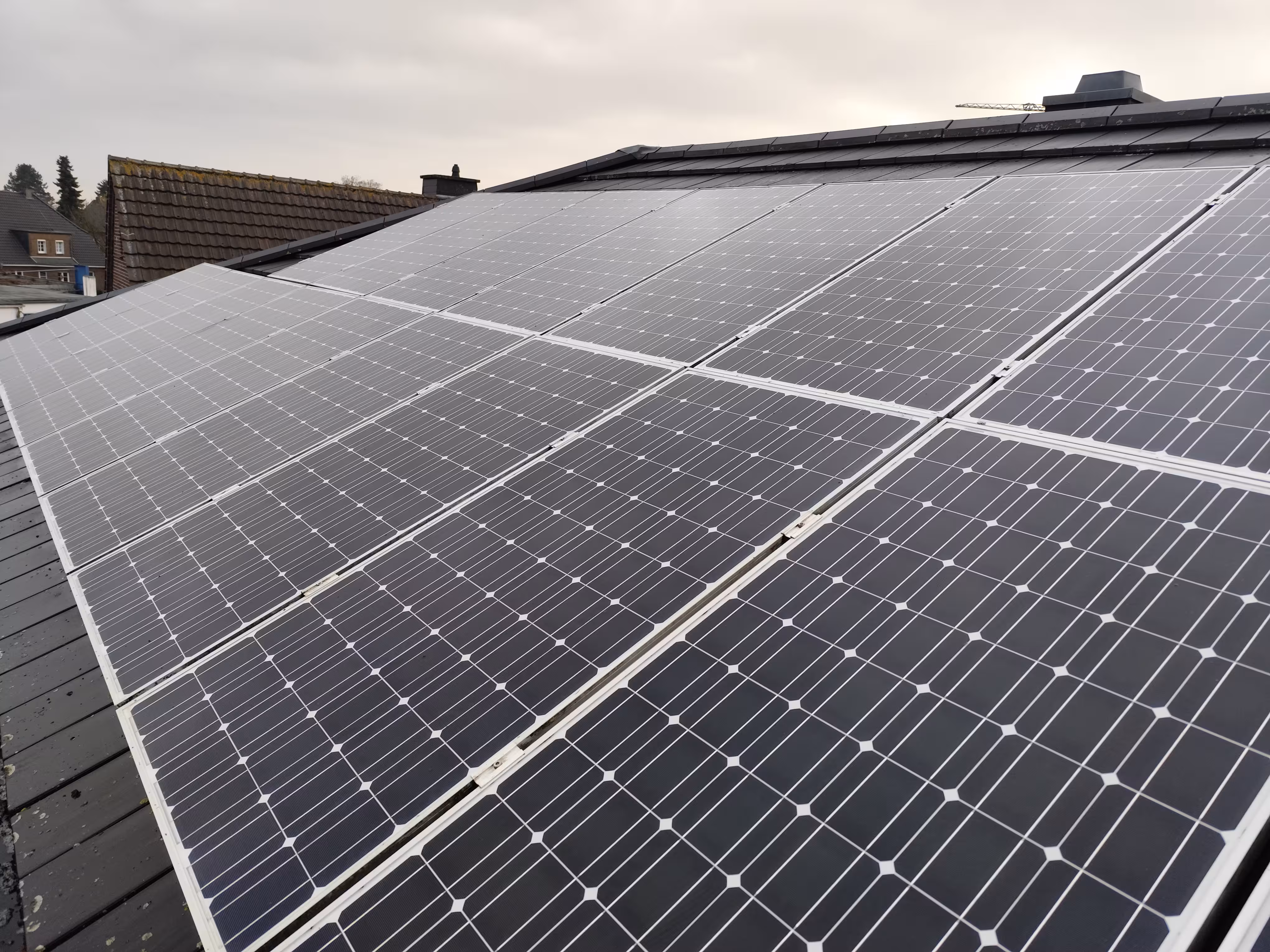 Professionell von Vitali Fischer gereinigte Solaranlage 