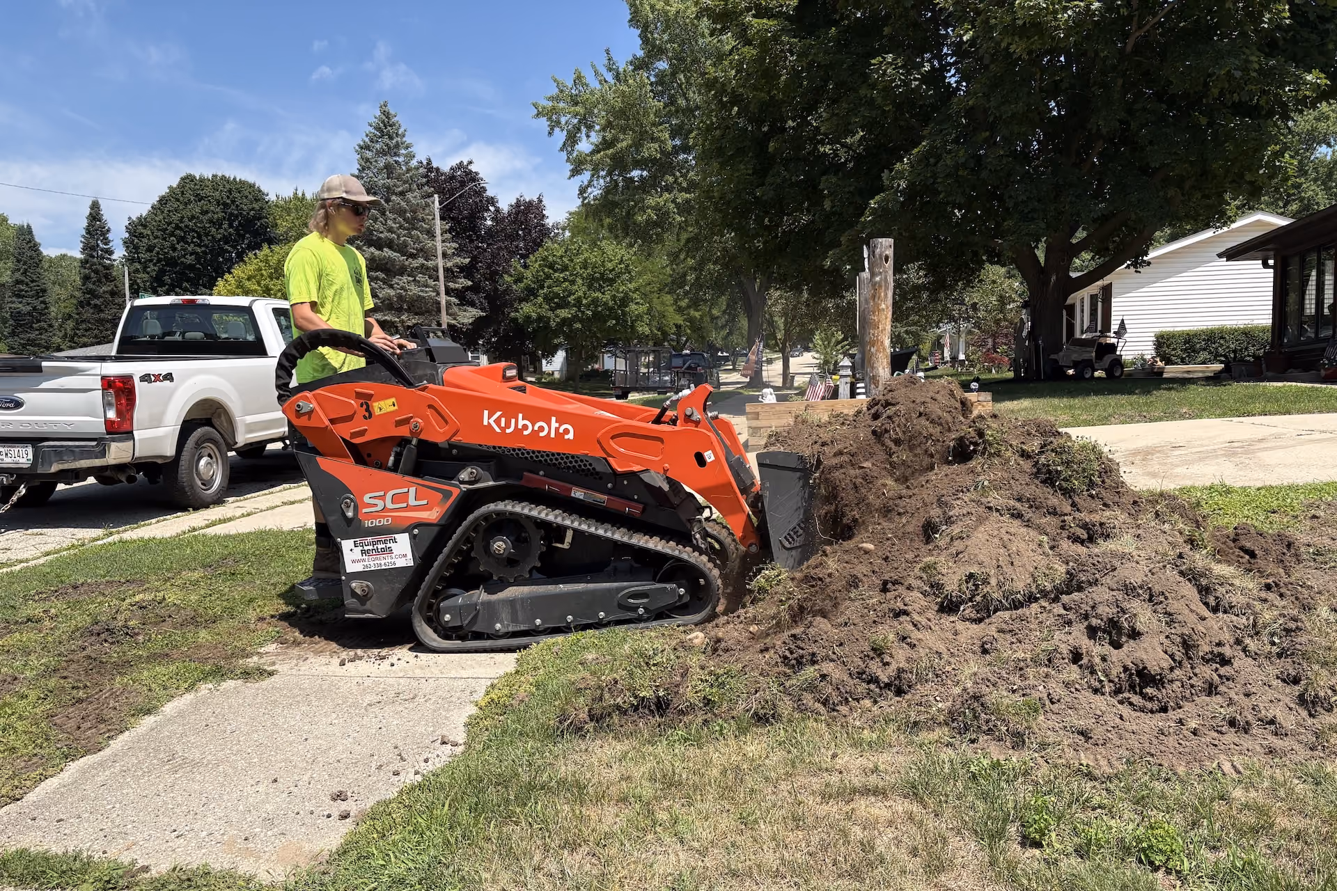Landscaping careers with Donath Landscaping Solutions LLC in Southeastern Wisconsin