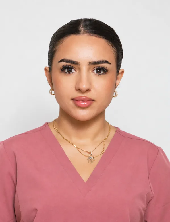 Yara, laser therapist at Laser Me Out