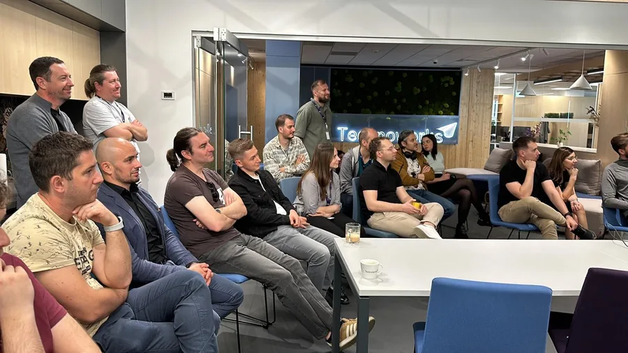 AI Adoption in Software Development: Proven Strategies to Transform Resistant Teams into AI Champions