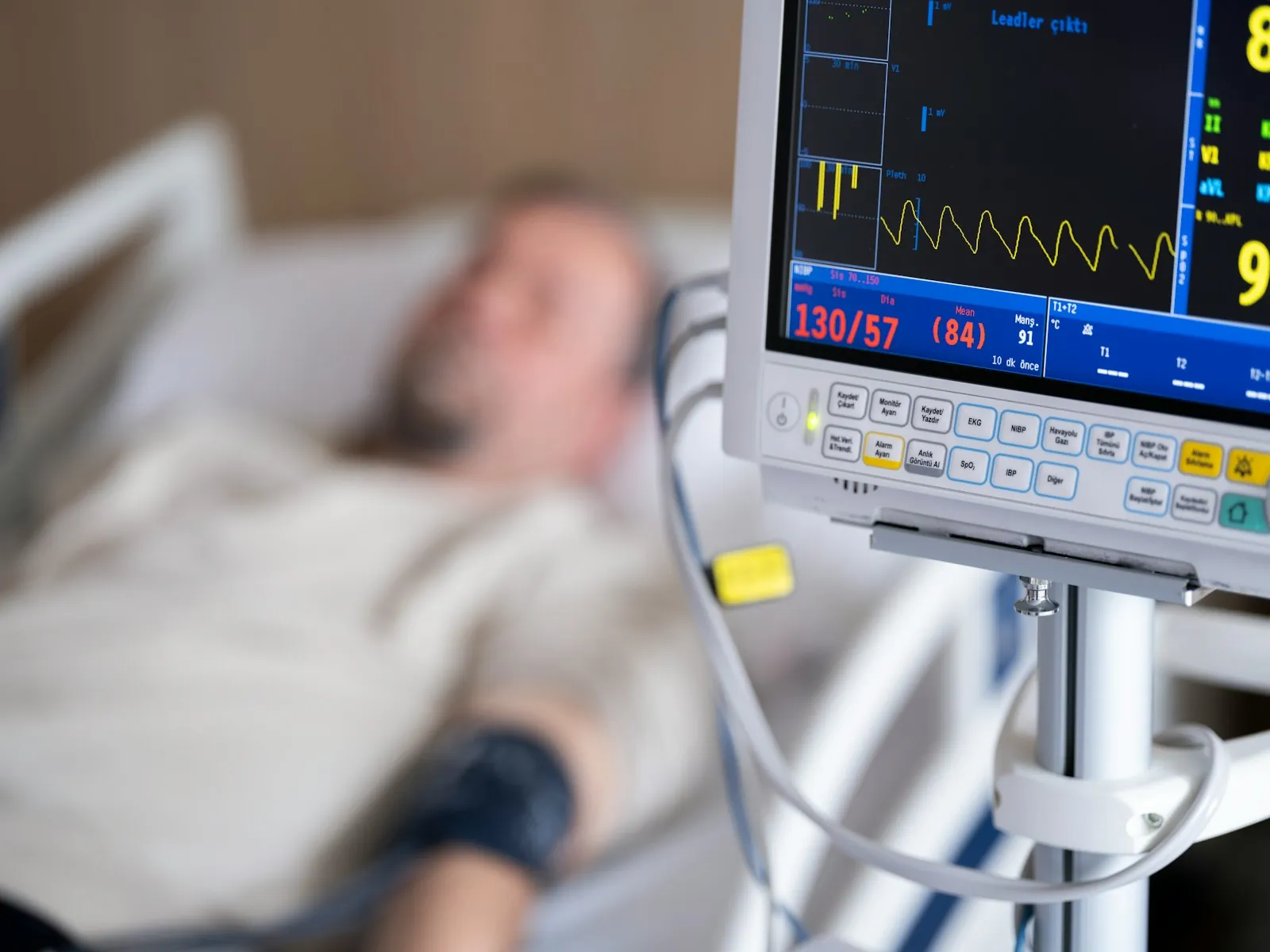 Reimagining Healthcare Data Solutions with Microsoft Fabric