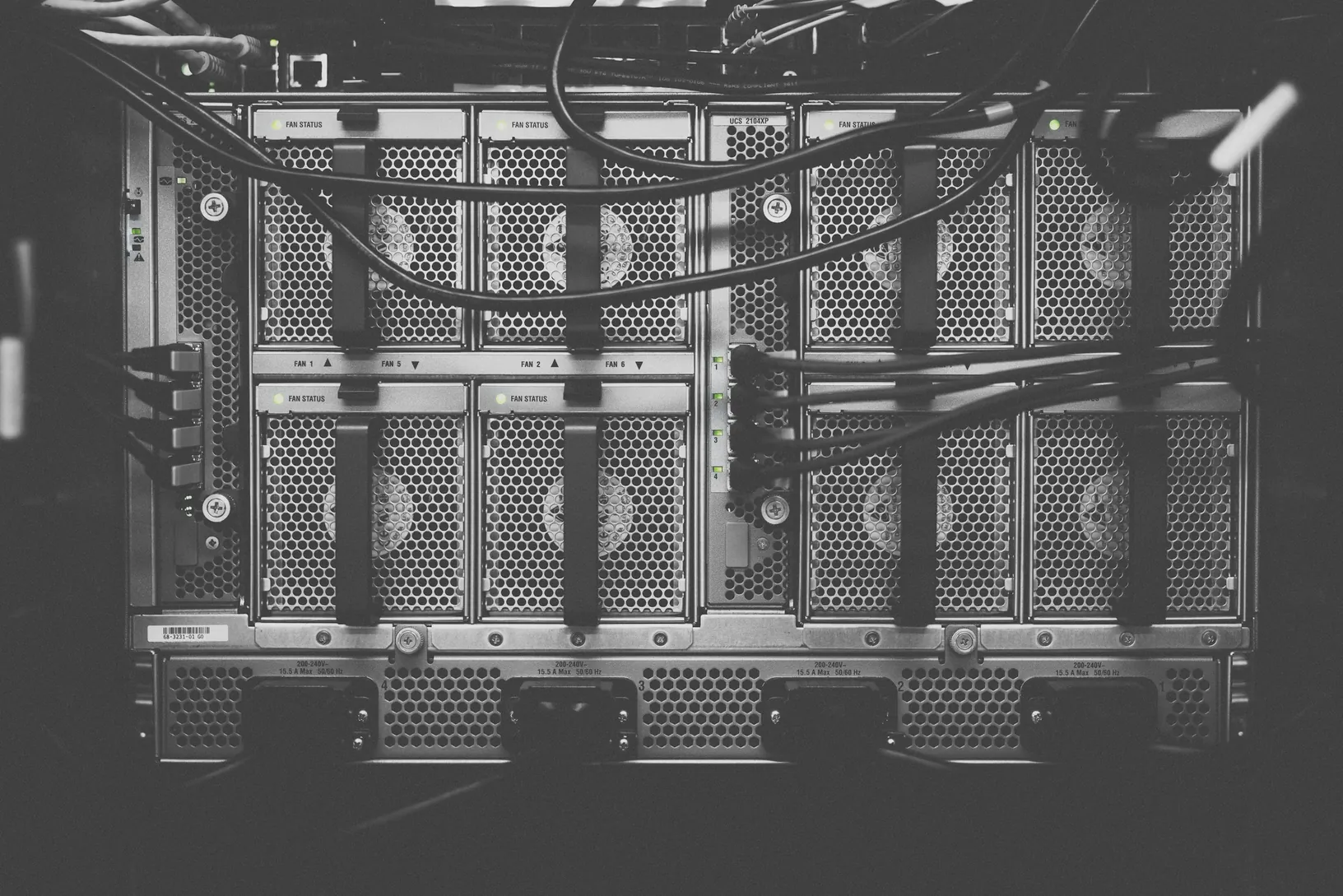 Comprehensive Comparison of Cloud Data Warehouse Solutions: Microsoft Fabric vs. AWS vs. GCP vs. Snowflake