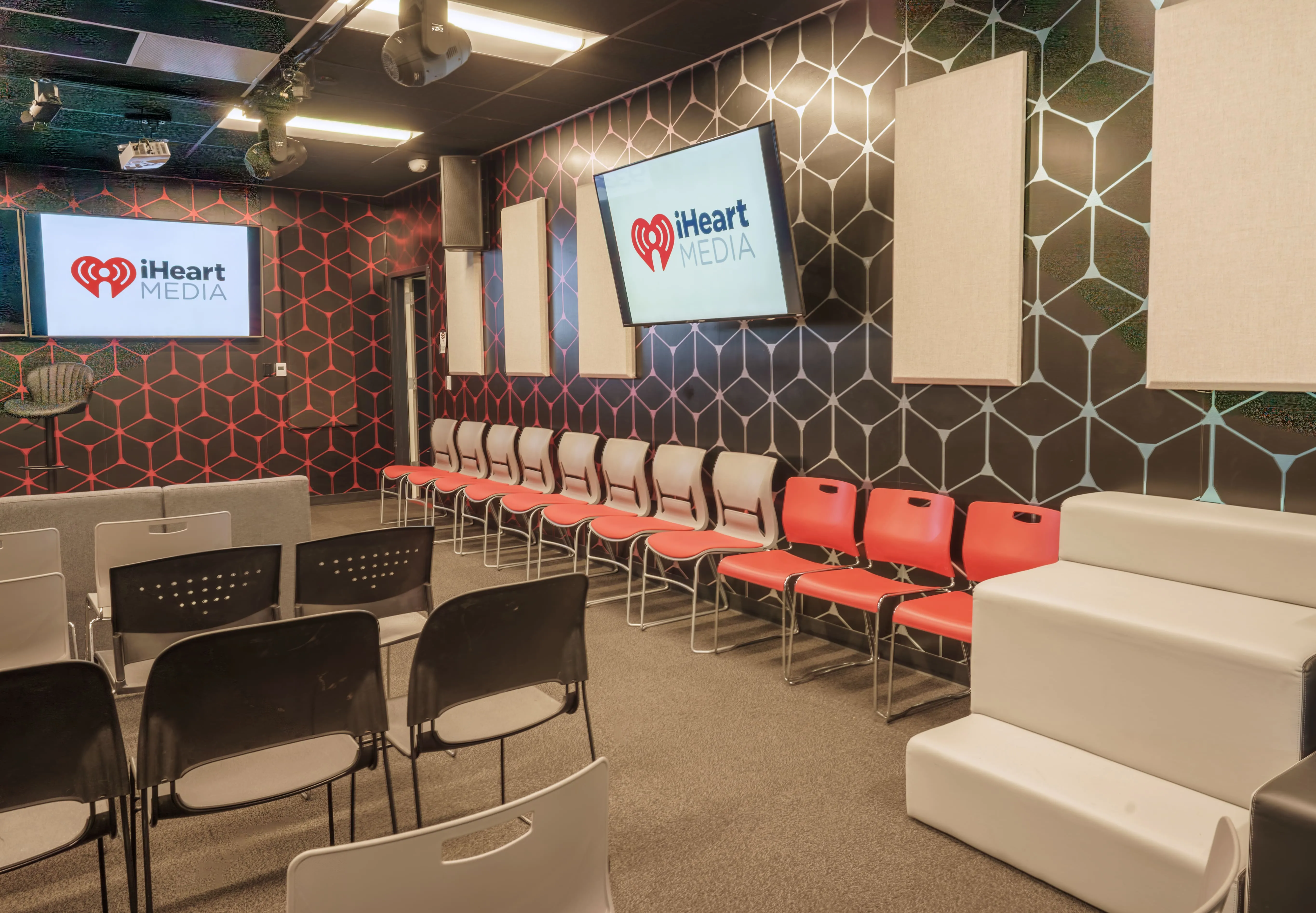 Large conference room design for iHeartMedia, San Diego, CA