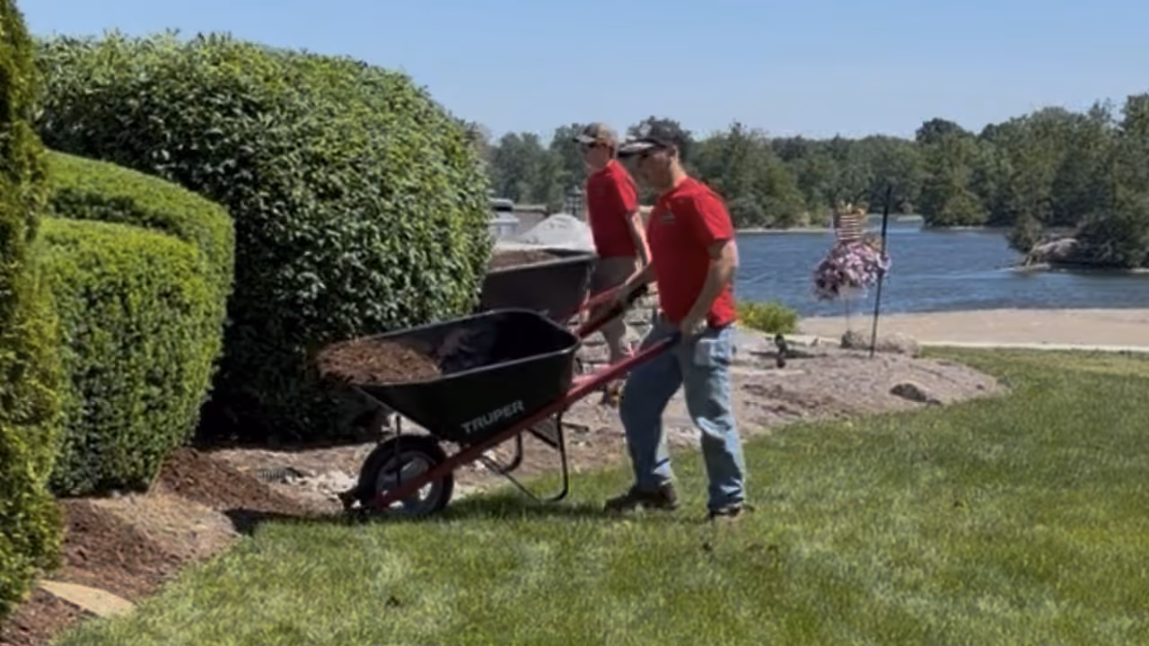 professional landscape crew | Monmouth Valley Lawn and Landscaping | Fort Wayne, Indiana
