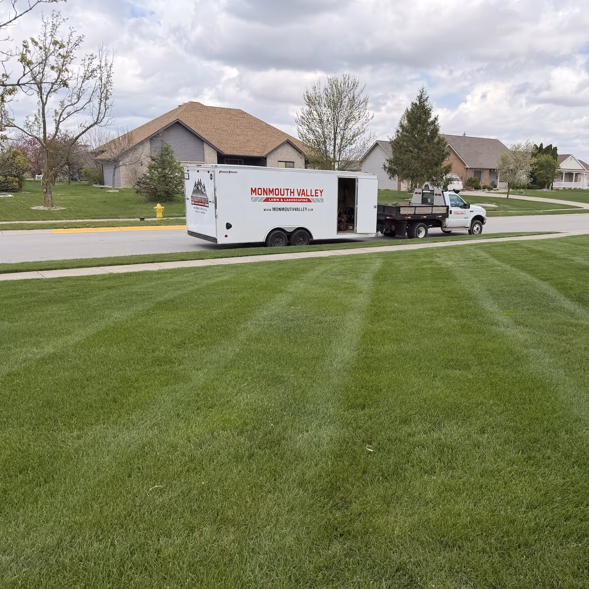 contact Monmouth Valley Lawn and Landscaping | Decatur, Indiana