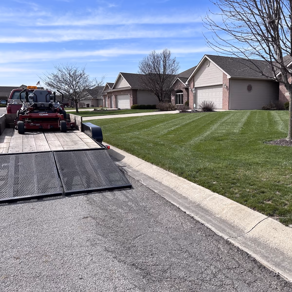 professional lawn edging and trimming | Monmouth Valley Lawn and Landscaping | Decatur, Indiana