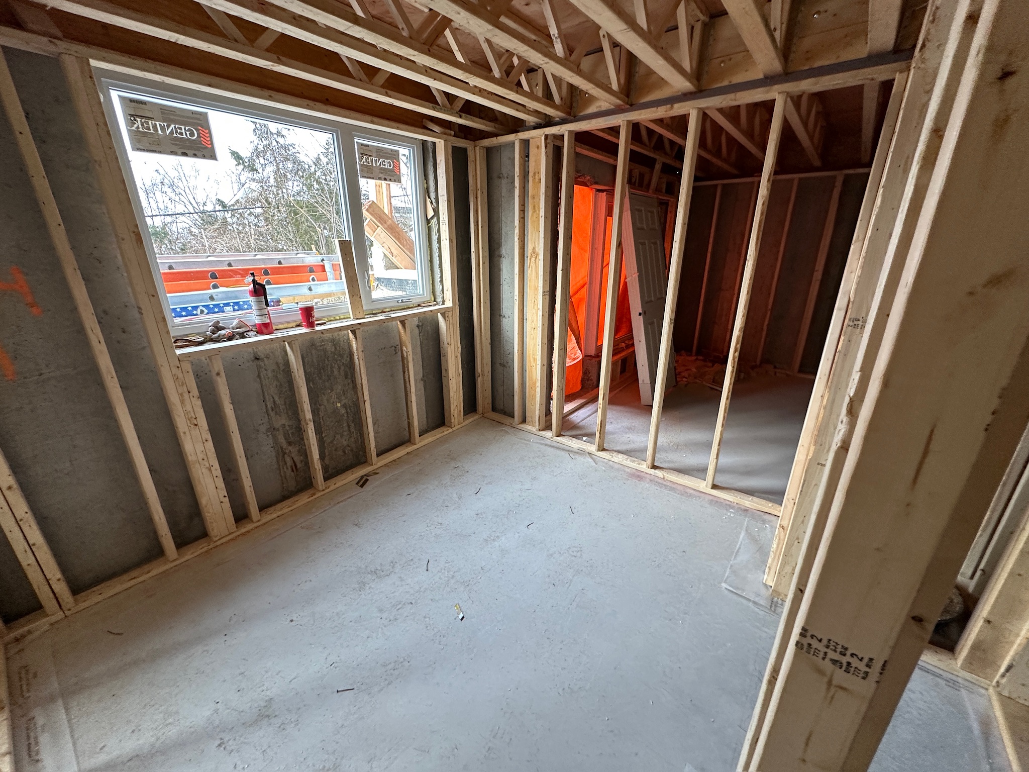 Veinard framing project work in Ottawa
