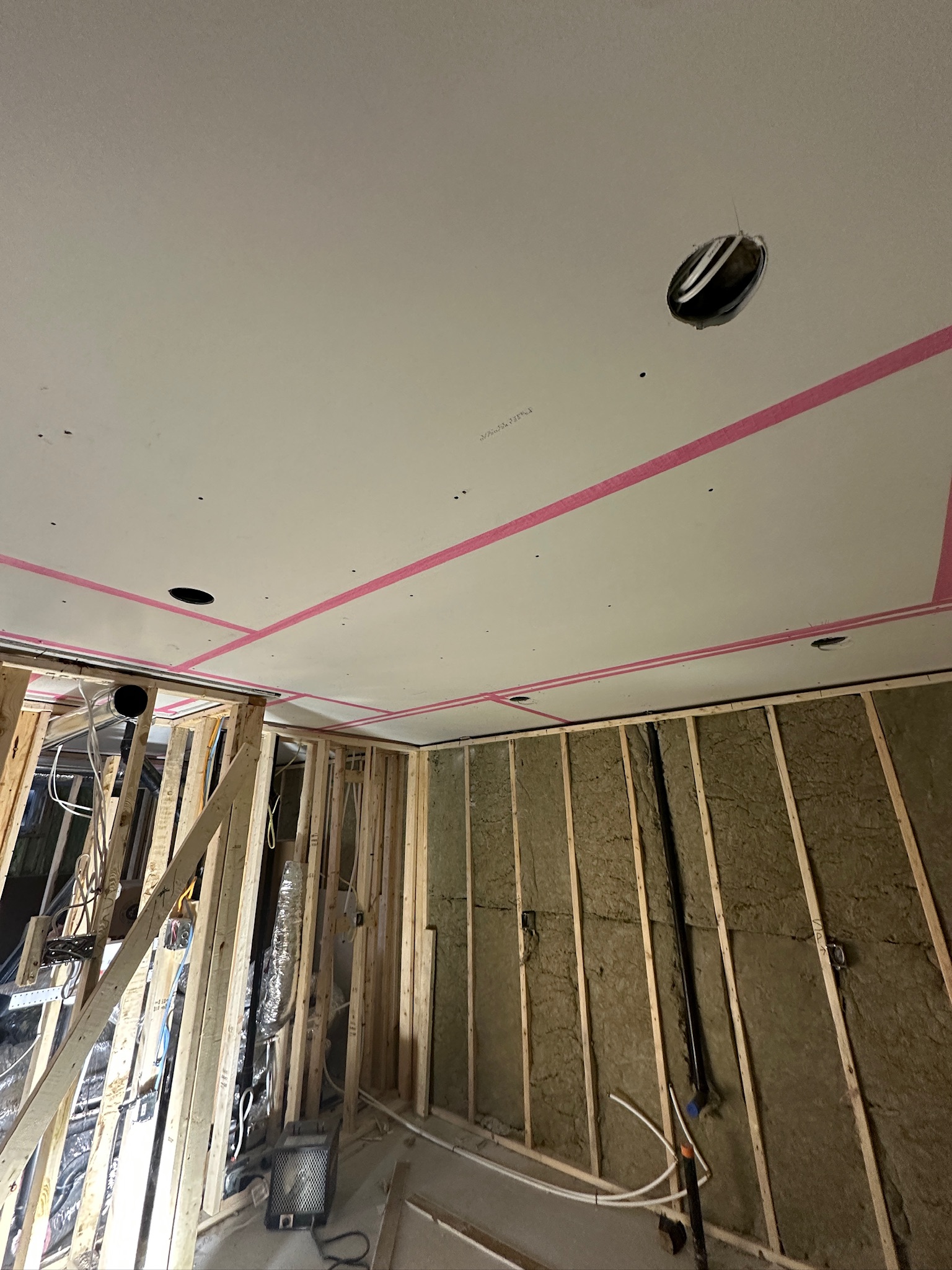 Veinard fireproofing project work in Ottawa