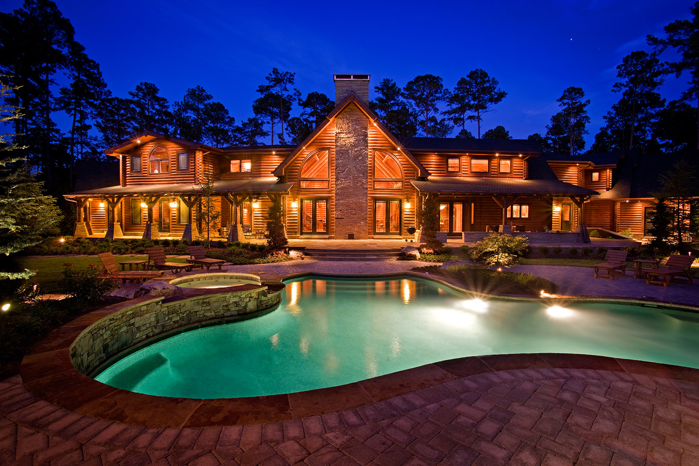 Custom Log Estate Home in Bainbridge