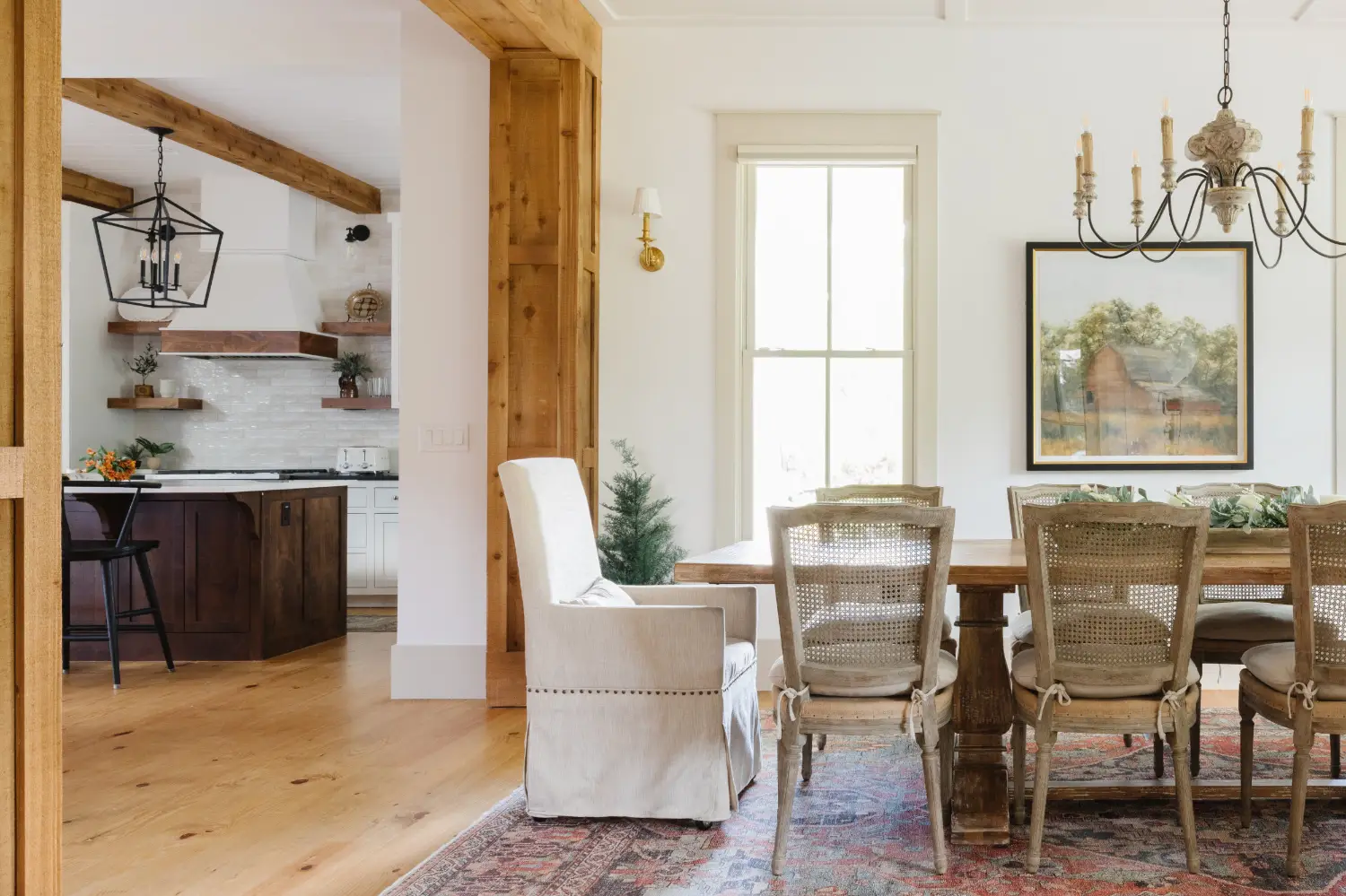 Custom farmhouse with open floor plan for entertaining