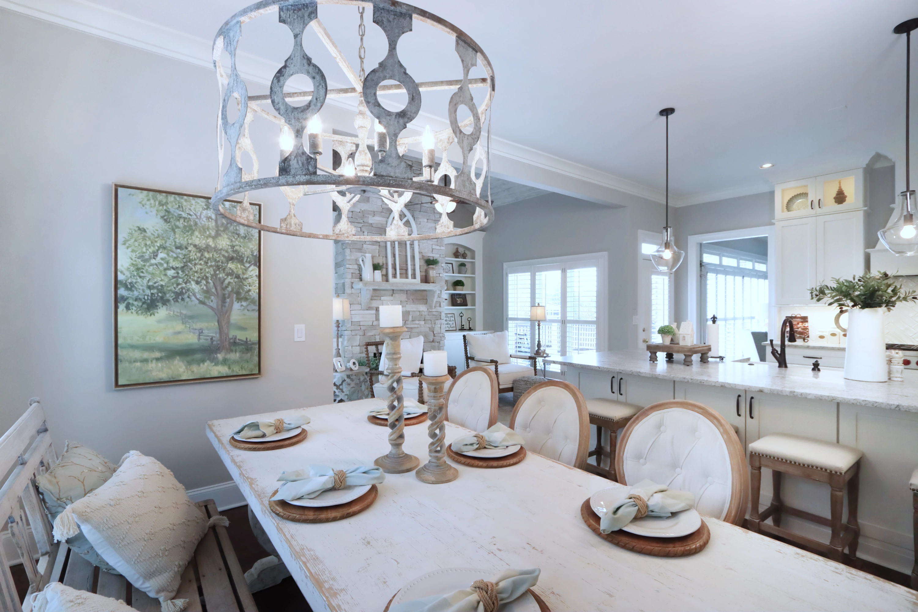 Kitchen sitting area