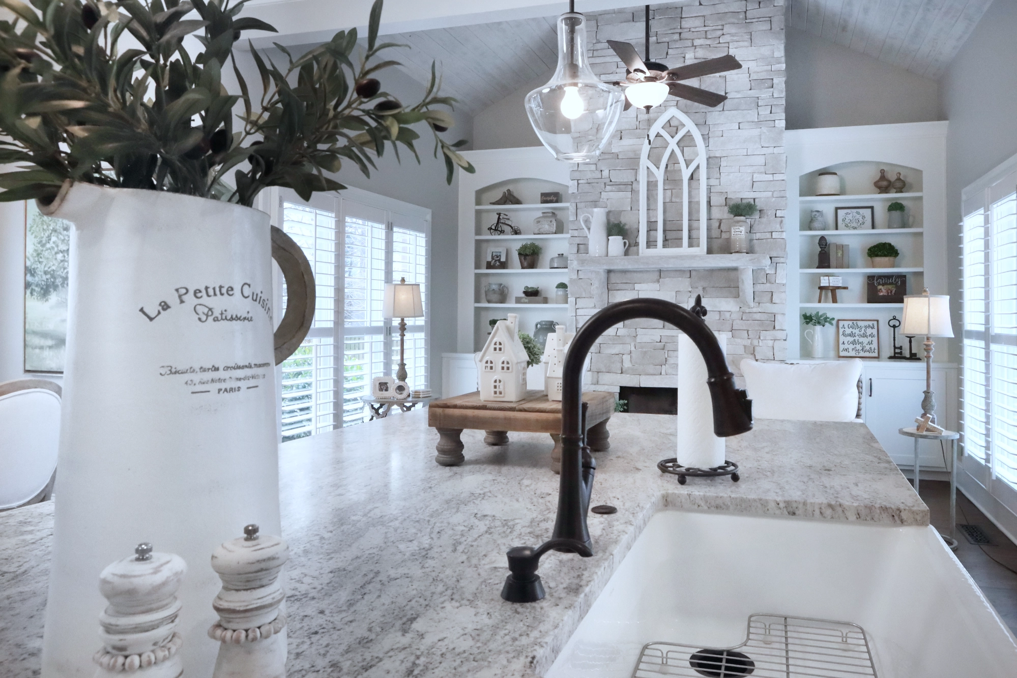 Quartz countertop with matte black fixtures