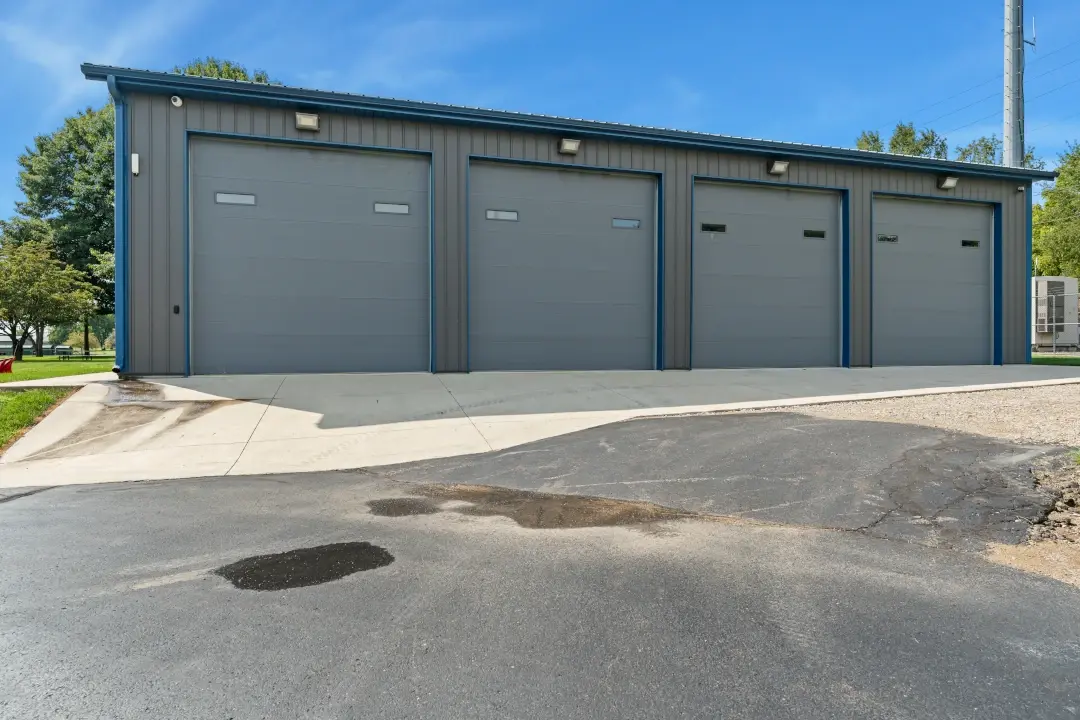 four bay garage building full