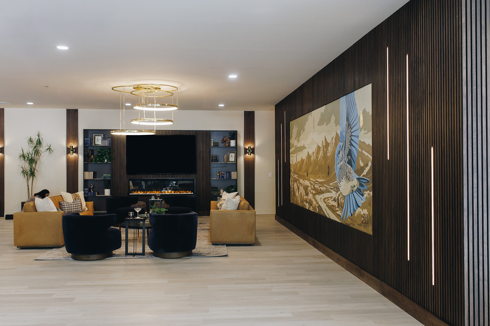 Leasing office lounge
