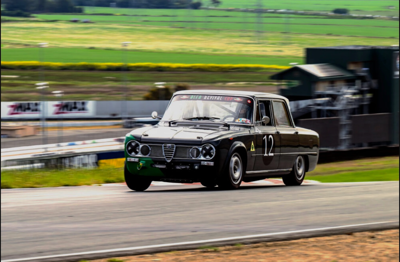 Alfa Romeo race car