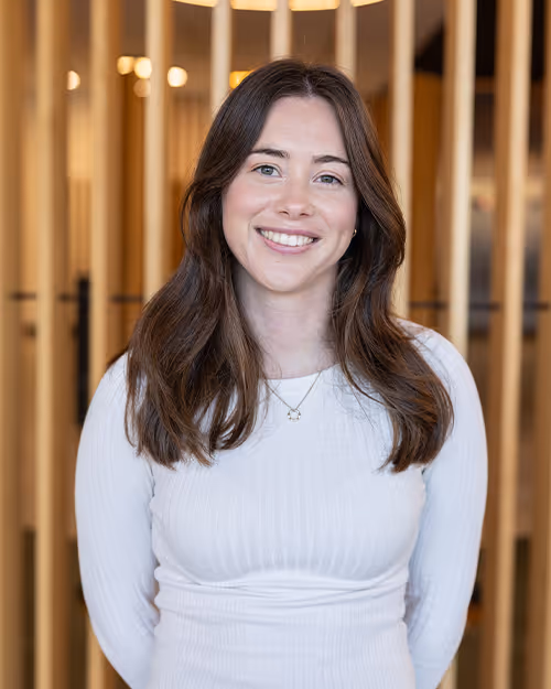 Portrait of Sarah Inman, Lead Designer and Strategist at Four Stripes.
