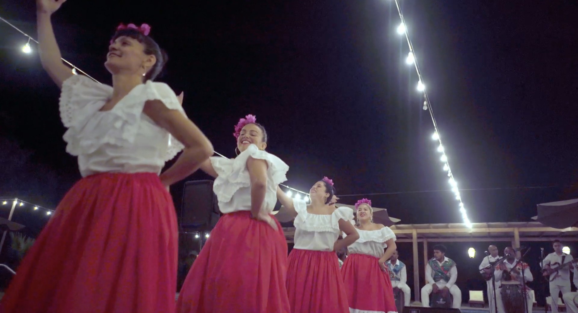 Round 1 — Afro-Peruvian: Festejo