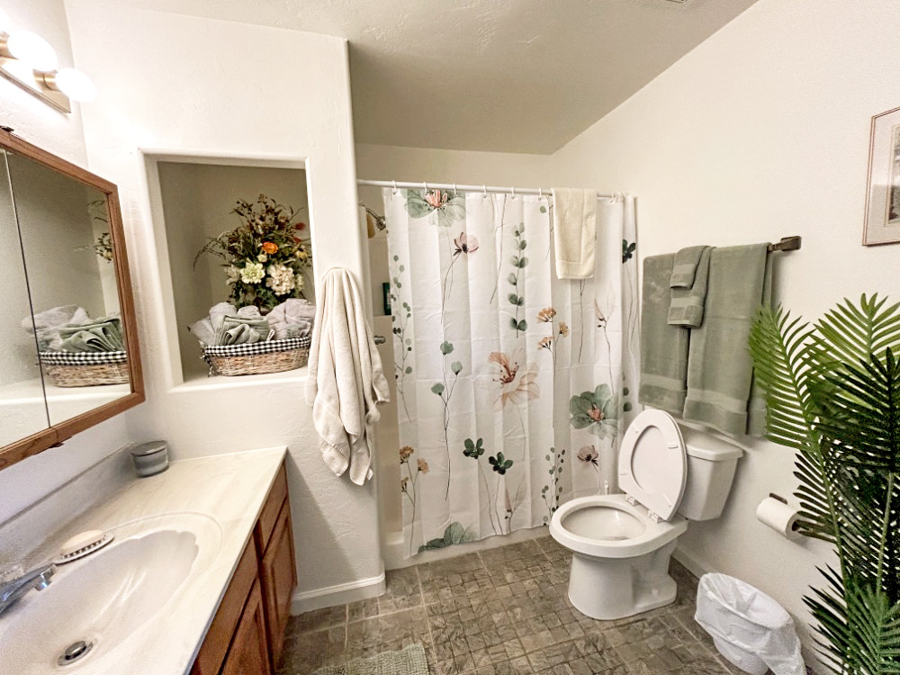 Casita Bathroom
