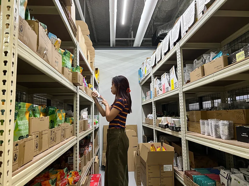 SpaceLabs warehouse aisle with shelving and inventory