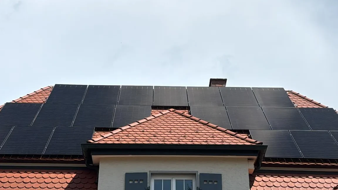 Neubau mit moderner Energietechnik
