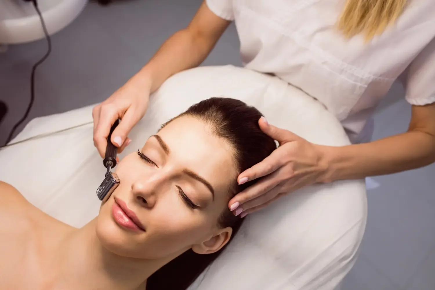 Scalp cleansing during a head spa session at DASA Spa