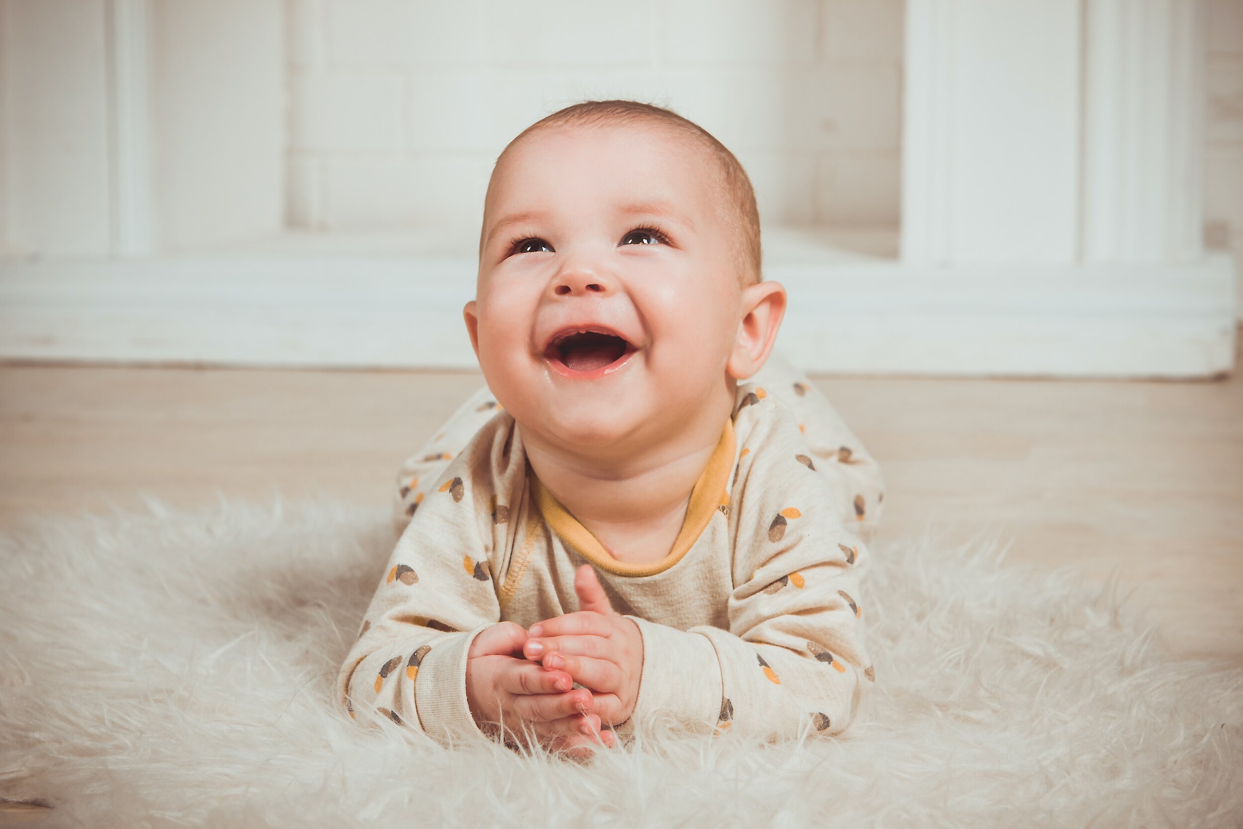 How and When to Start Tummy Time (And Why It Matters!)