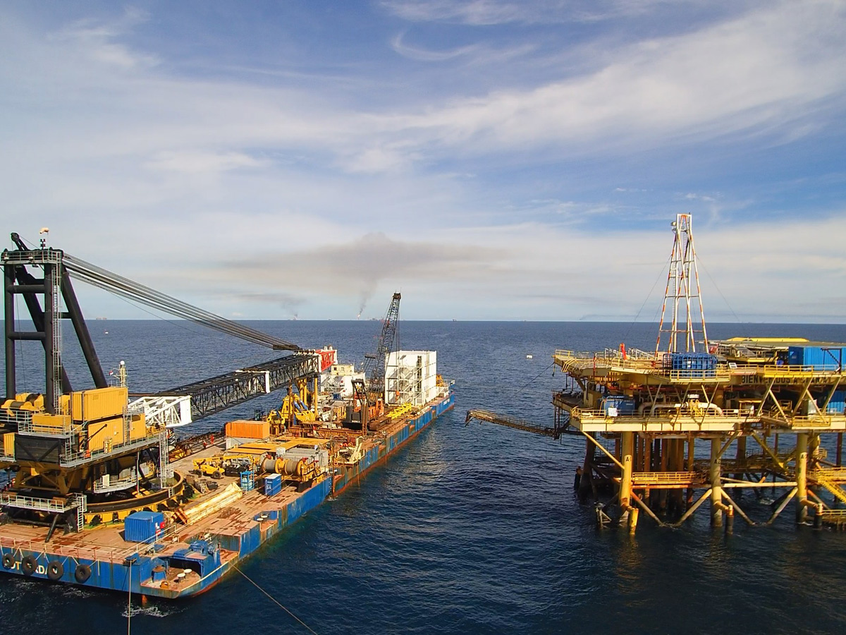 Damaged Troll Solution jack-up during wreck-removal operations in the Bay of Campeche.