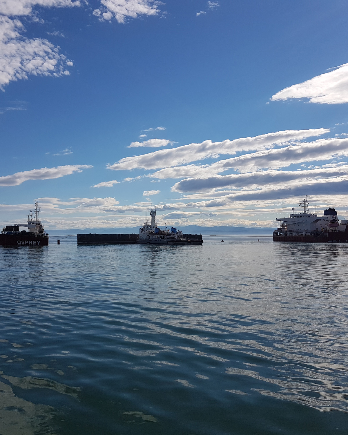 Marine operations supporting the refloating of the Tarsiut concrete caissons.