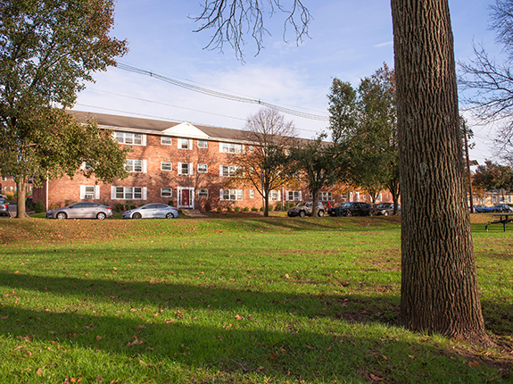 Brookside Apartments building from Brookside Park across the street