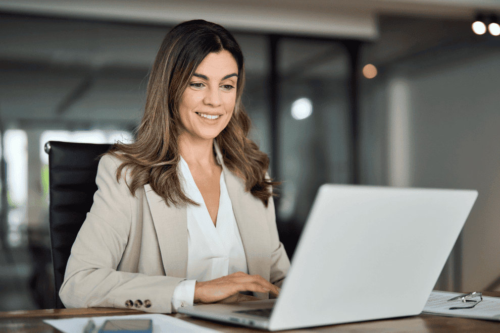 What does a medical scribe do?
