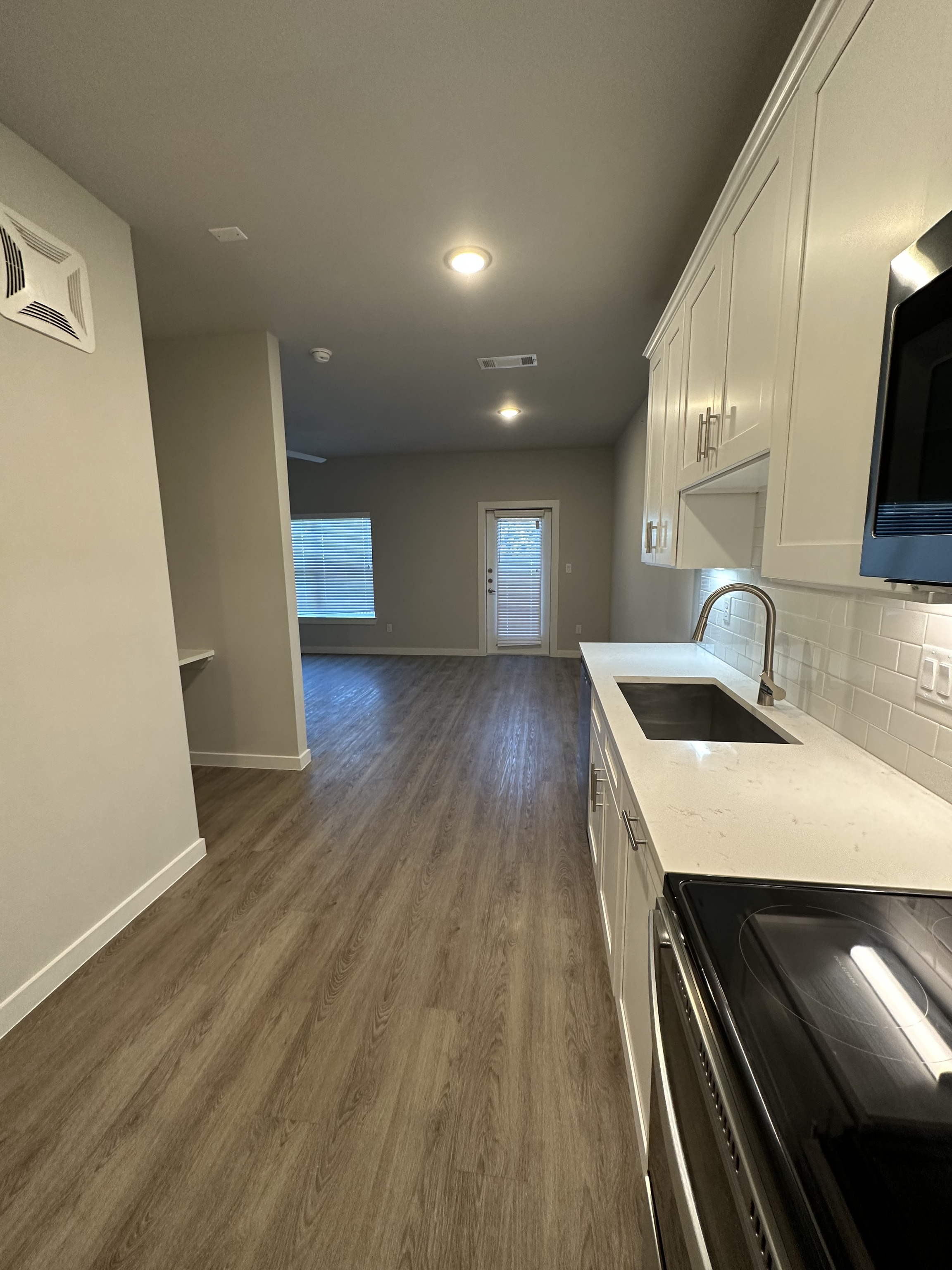 Galley Kitchen cleaned by Luxe Luxury Cleaning