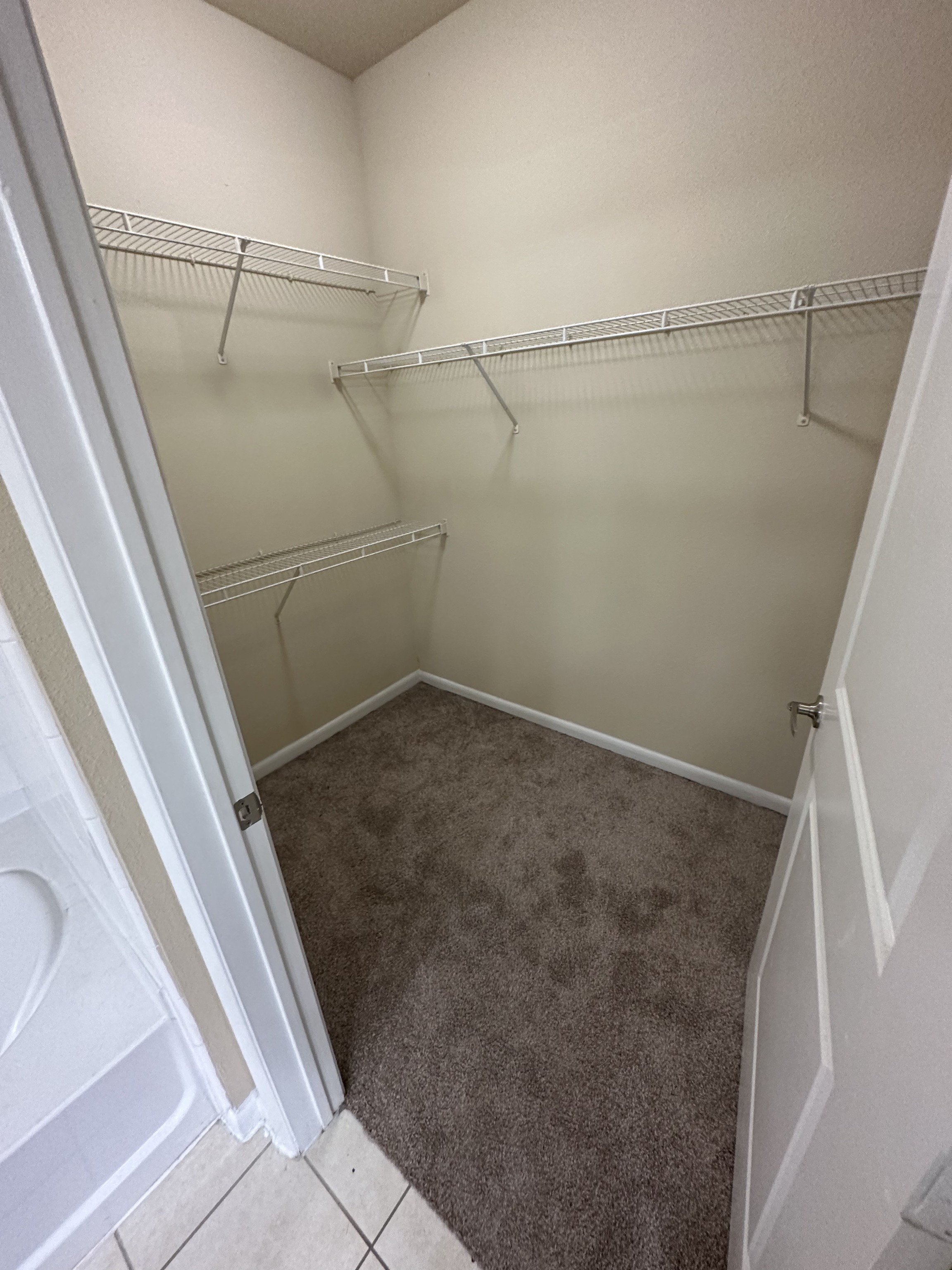 Walk-In Closet cleaned by Luxe Luxury Cleaning
