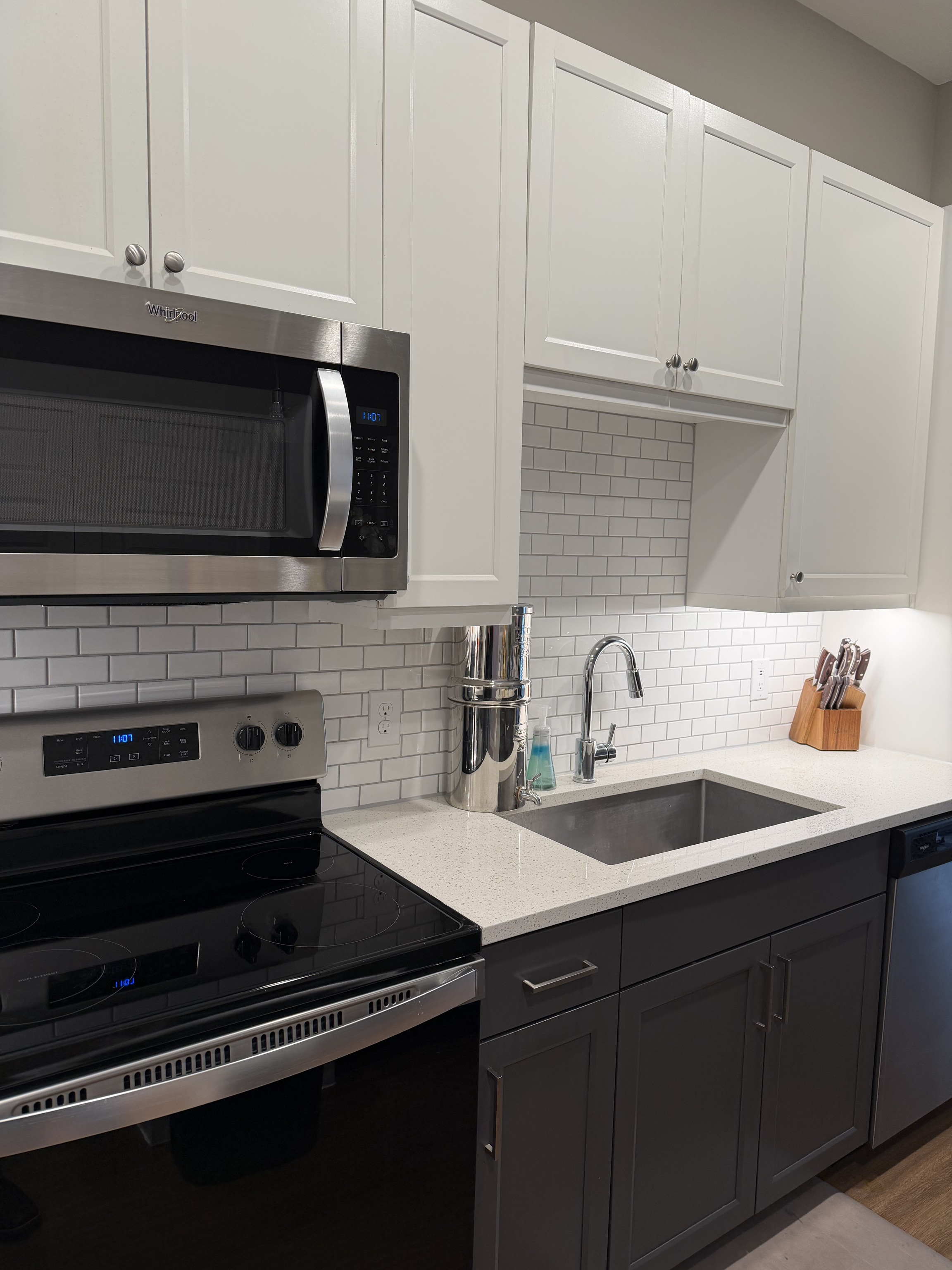 Subway Tile Kitchen cleaned by Luxe Luxury Cleaning