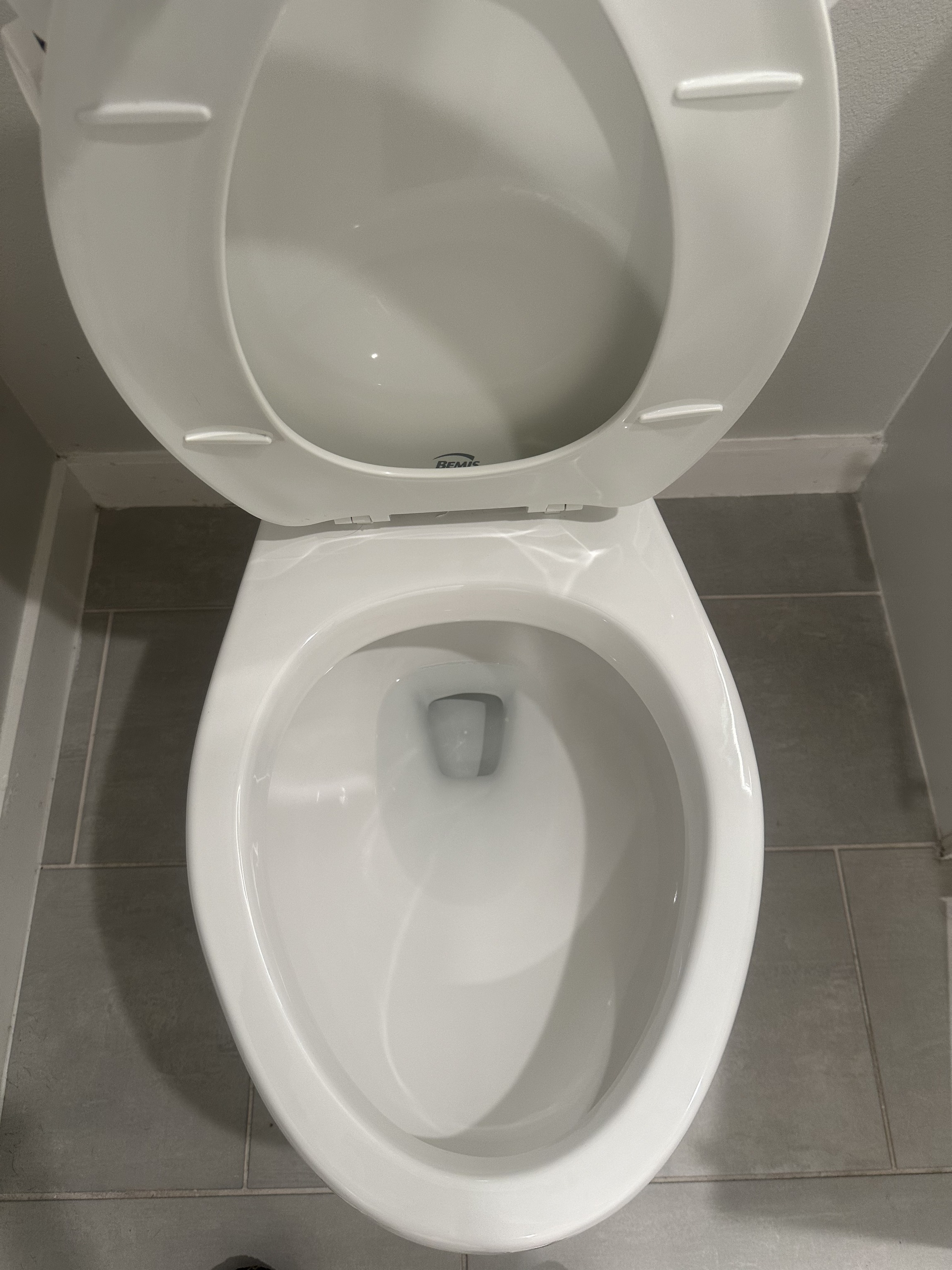 Powder Room cleaned by Luxe Luxury Cleaning