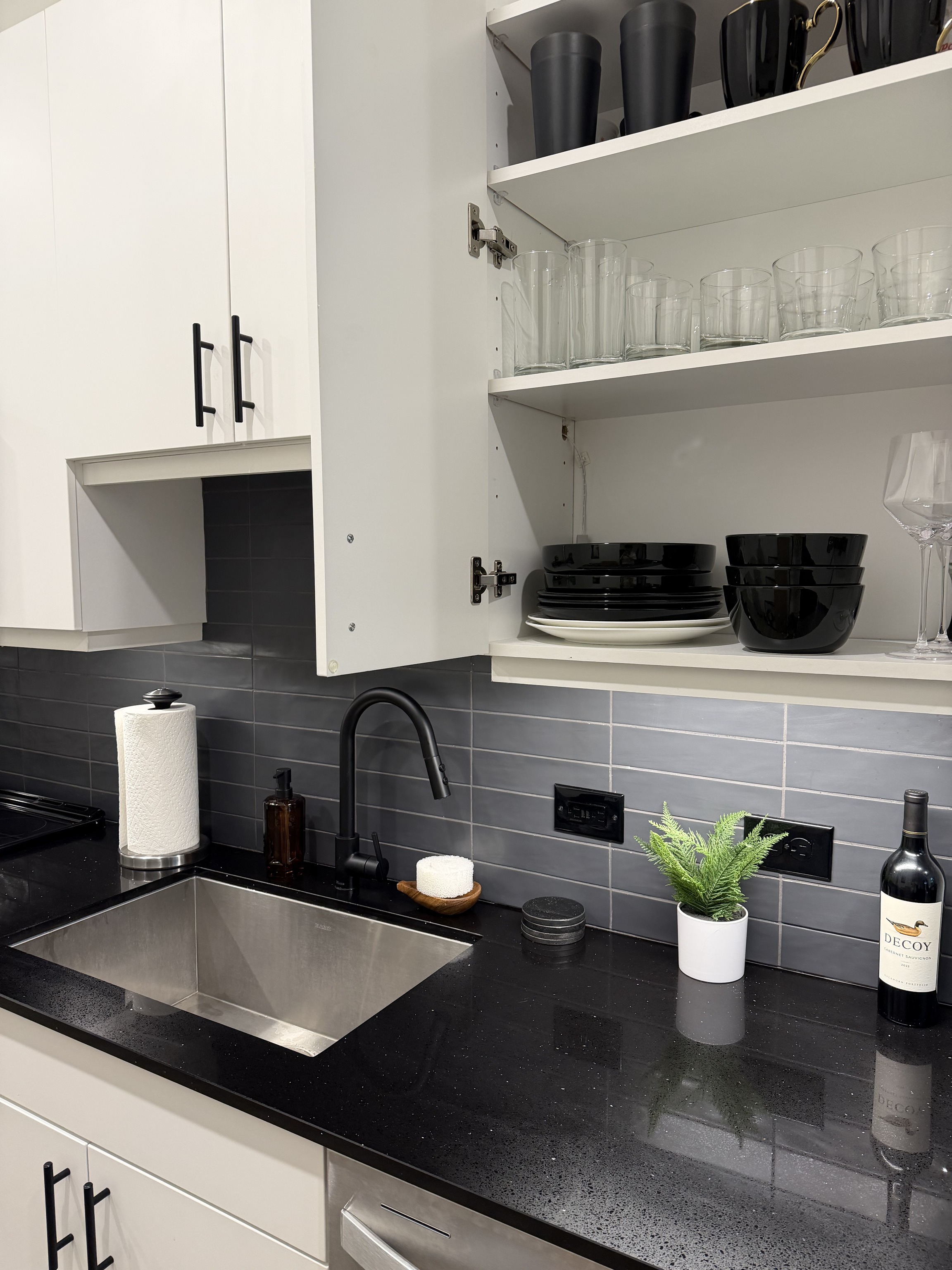 Open Shelving cleaned by Luxe Luxury Cleaning