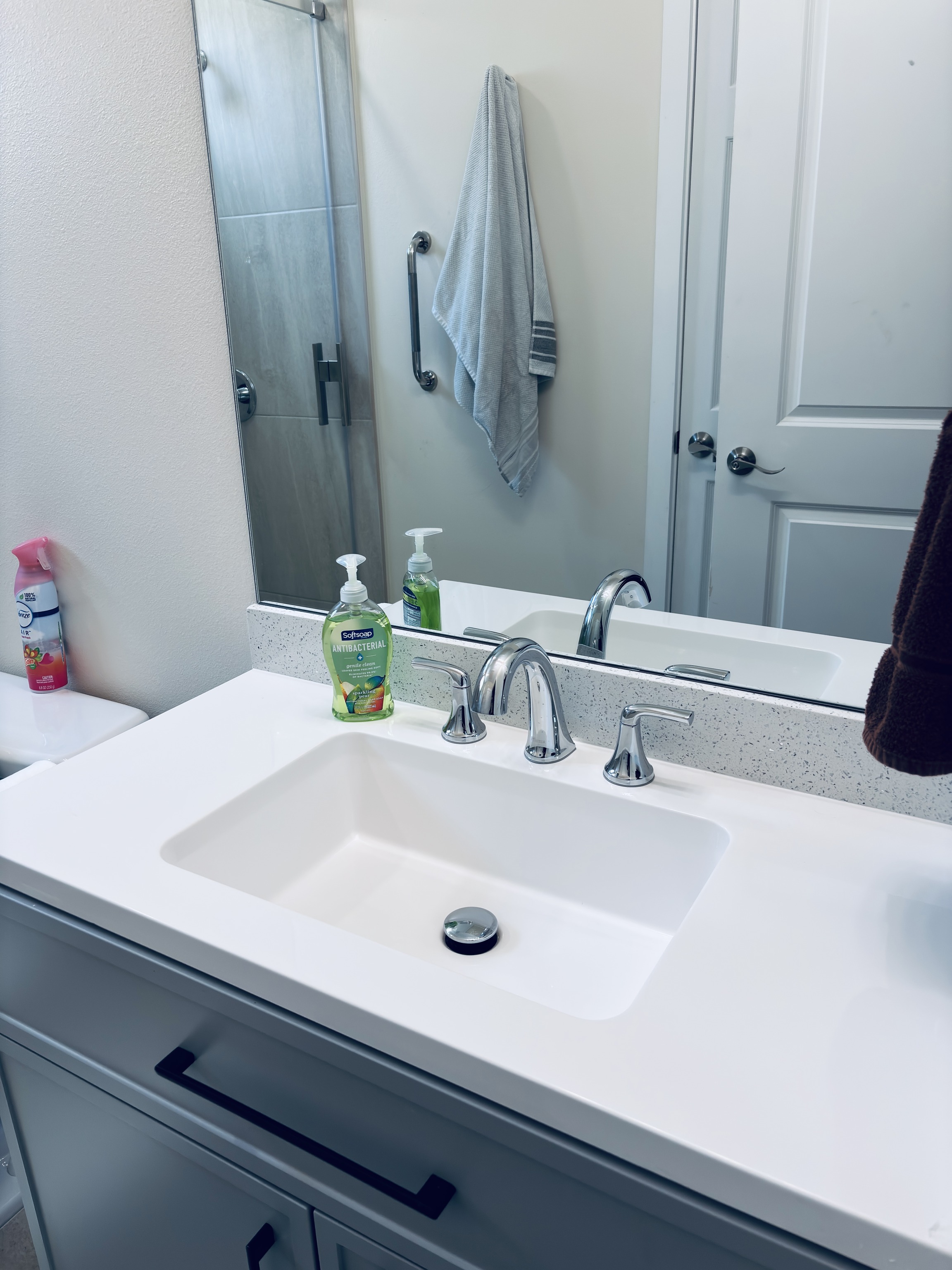 Guest Vanity cleaned by Luxe Luxury Cleaning